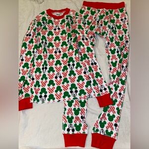 Disney Amazon Essentials Christmas Pajamas Men’s Size XS